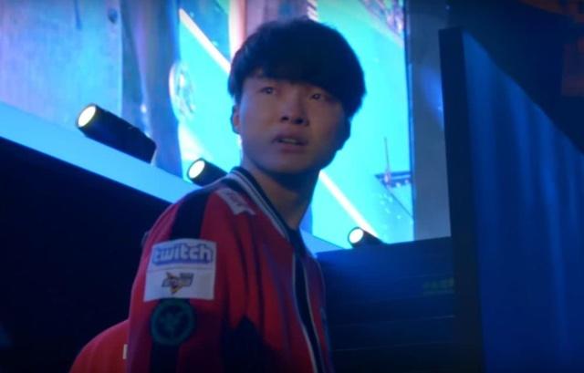 英雄联盟季中杯LPL将正式海报改动换上Lvmao和tian