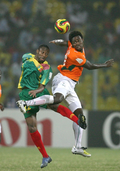 外媒爆料：2025年起LOL将新增第三个世界赛事，三四月份打